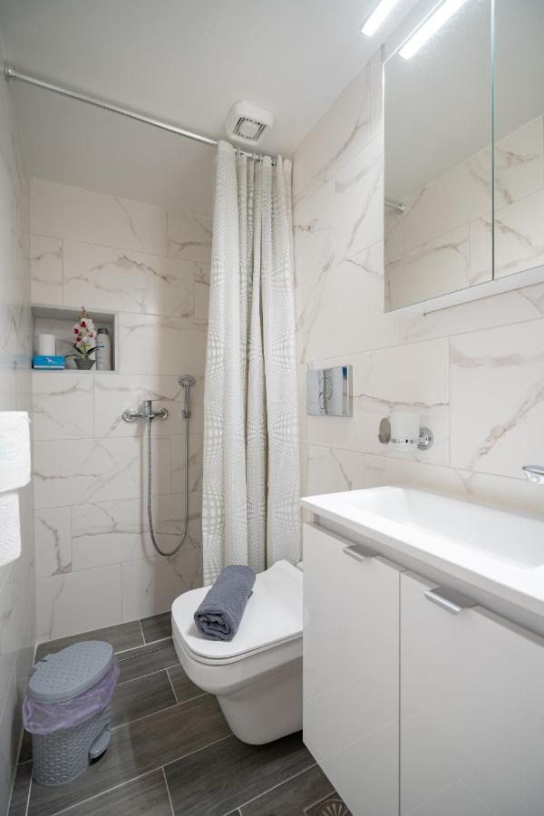 Agios Ioannis Metro St. 2 Bedrms 6 Pers. Apartment Athena Bagian luar foto